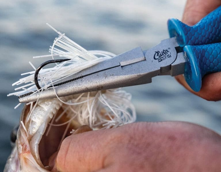 Buy CUDA Knives, Snips, Pliers, Wire Cutters, Sharpeners, Harpoon, De- Hookers and Scissors online Fishing tools